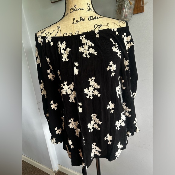 Soft surroundings blouse bohemian peasant embroidered off shoulder hippie Gypsy - Picture 1 of 11